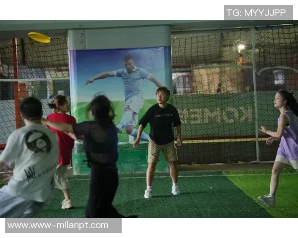 实时新闻深圳飞盘队与成都飞盘队赛后复盘分析及比赛经验总结